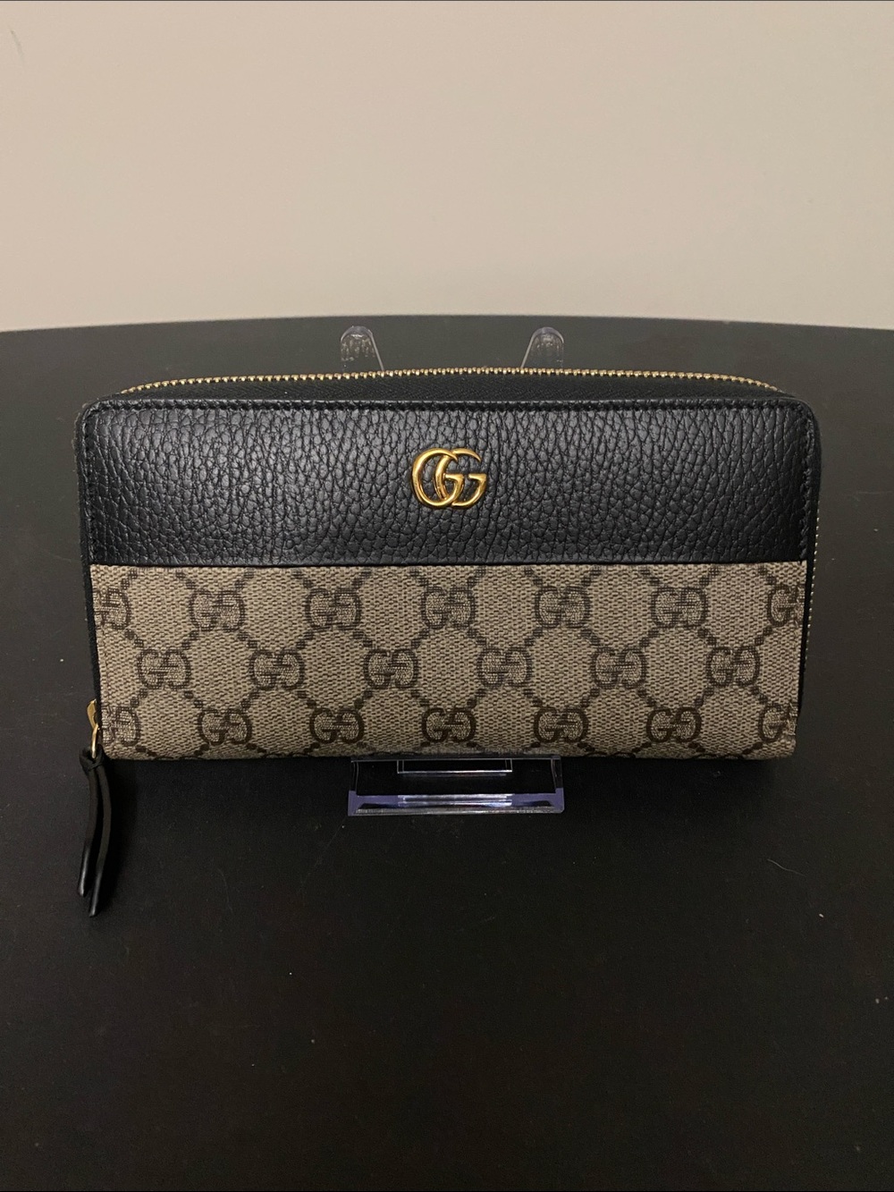 Authentic Gucci Black & Brown GG Supreme Zip Wallet with Gold Hardware